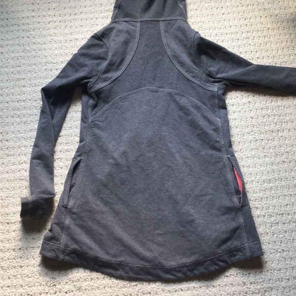 Lululemon Grey Awareness Wrap Hooded Jacket Size 4 - Picture 6 of 10